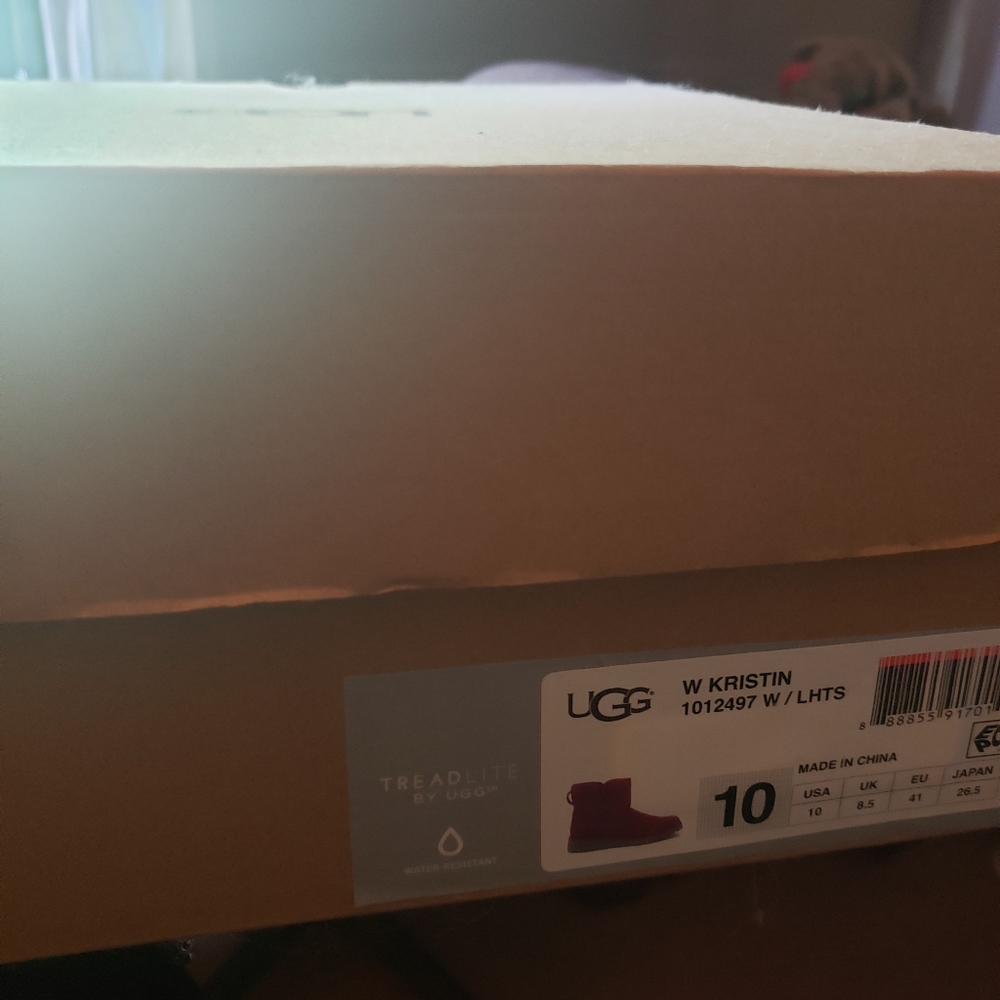 Womens ugg Kristine size 10